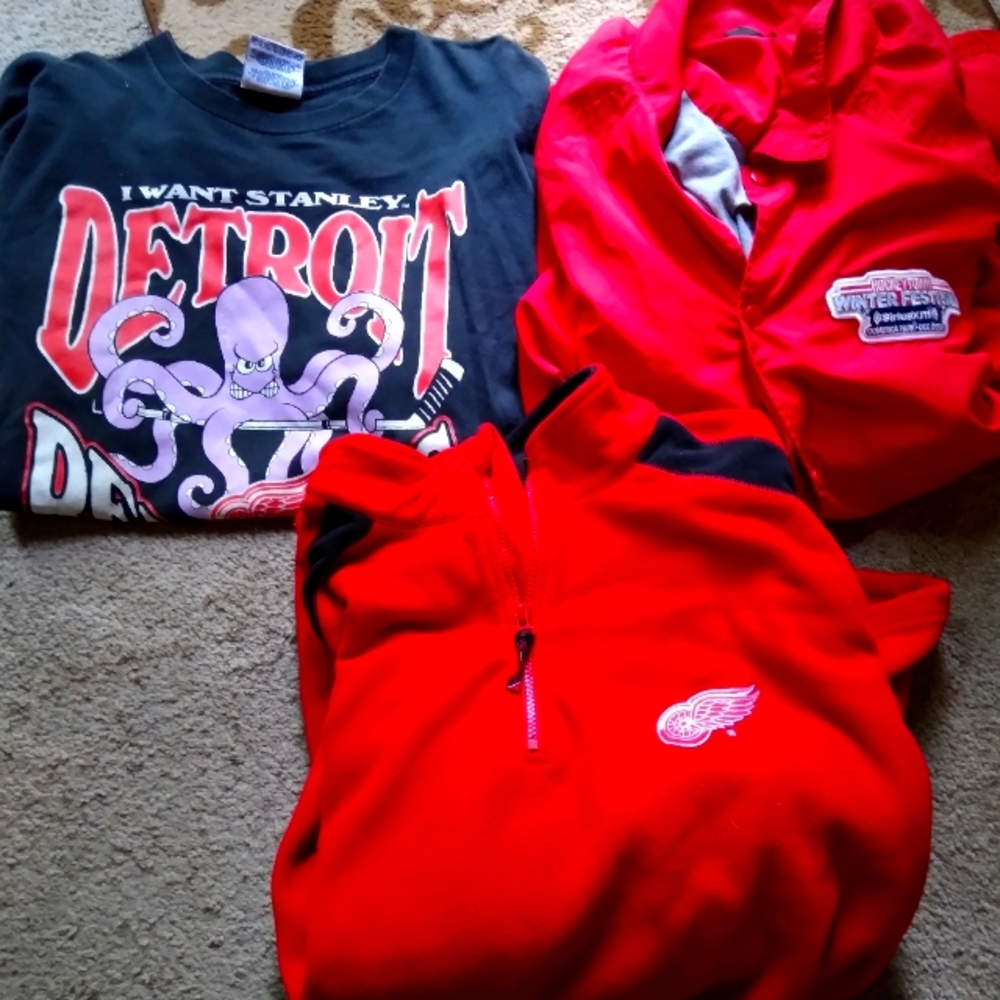 Official Red wings gear